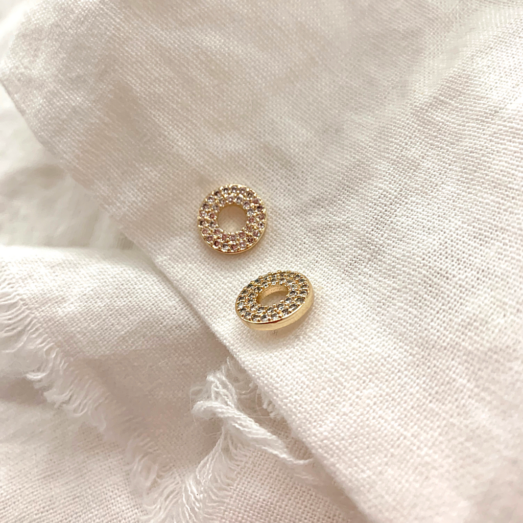 Halo Studs